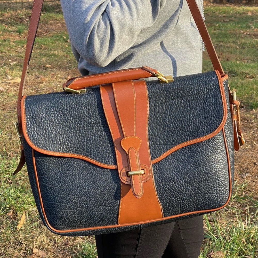 Vintage Large Navy Dooney & Bourke Shoulder Bag/ Briefcase (will fit laptop)